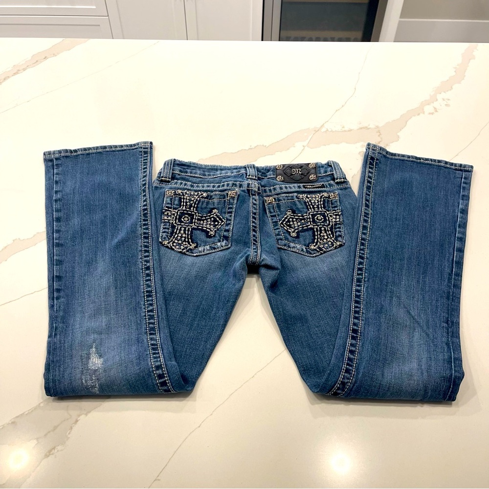 Miss Me Boot cut blue jeans JP 5009-3L cross designs on back pockets